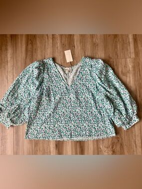 A New Day women's v-neck blue floral blouse balloon sleeves size XXL NWT